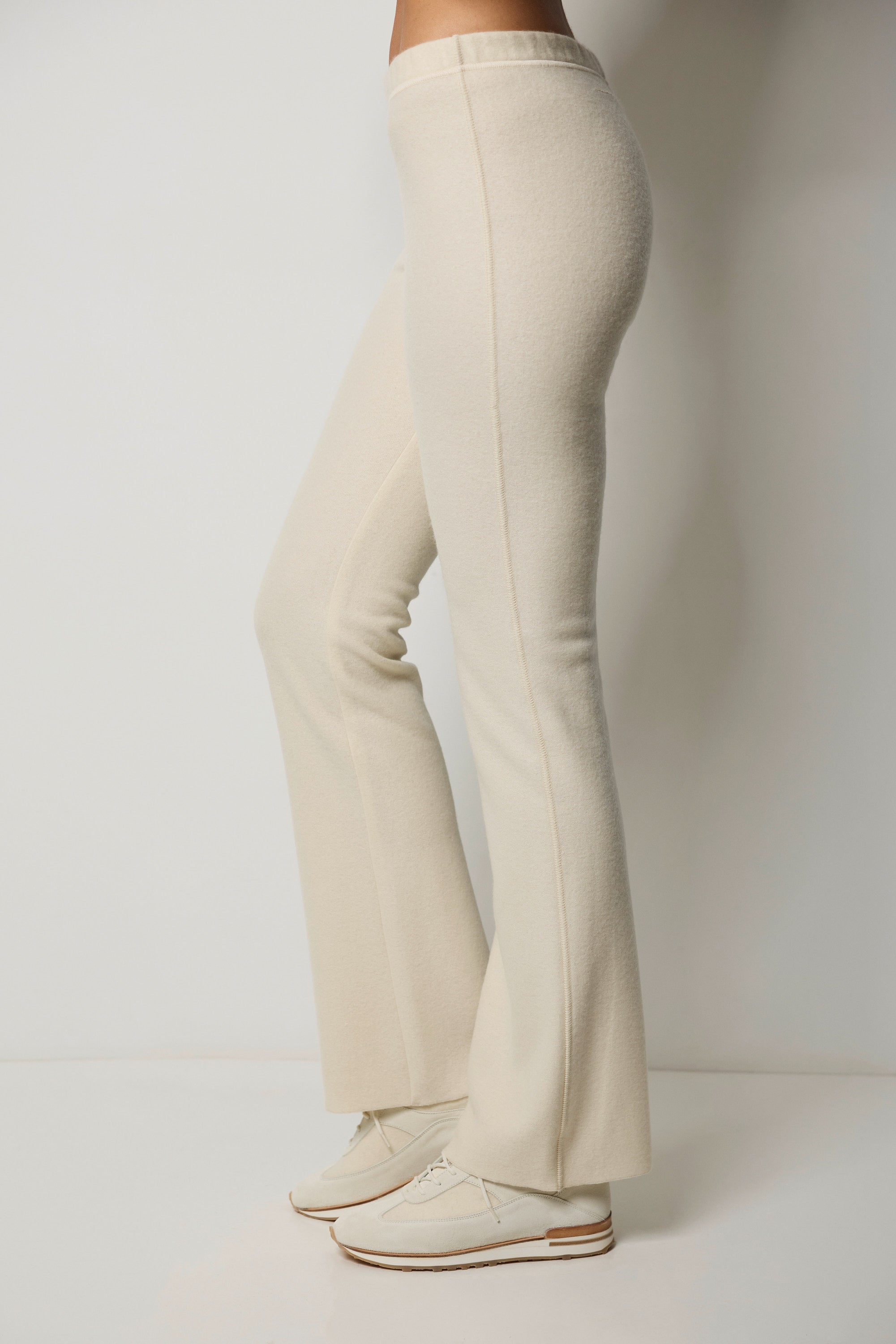 Cashmere felt jogging pants