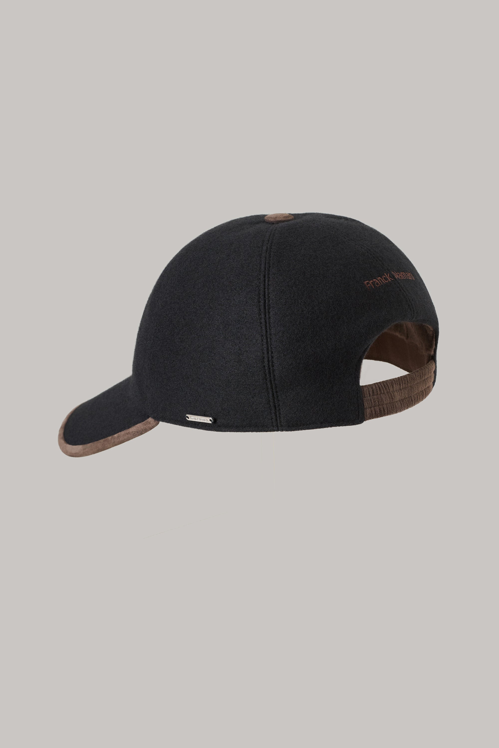 Baseball cap with mink lining