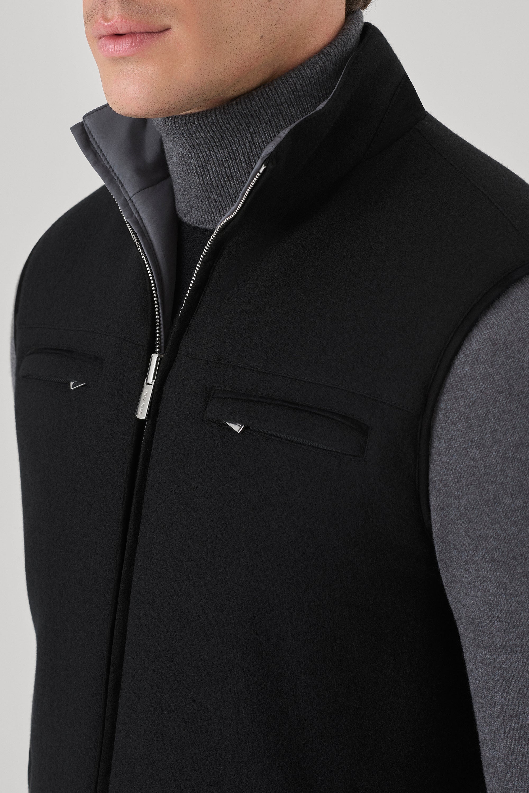 Gilet Tom Réversible en ultimum cachemire felt et silk nylon ultra-light