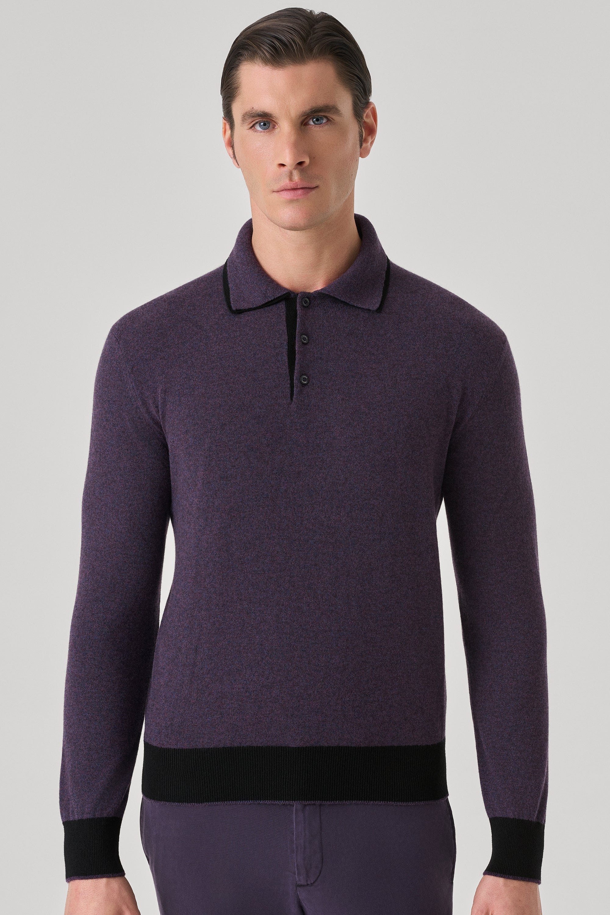 Pull en Ultimum cachemire à double col