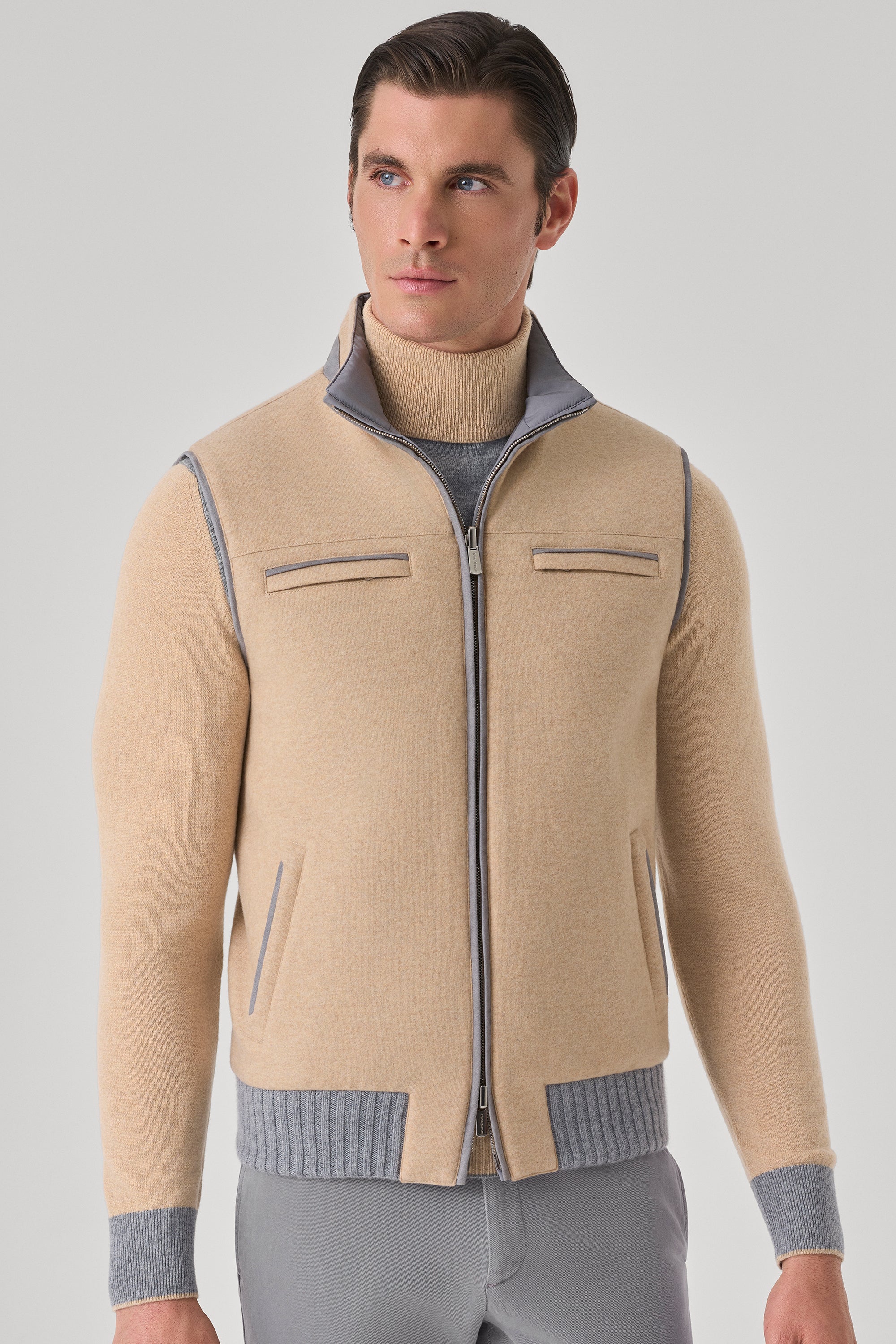 Gilet Tom Réversible en ultimum cachemire felt et silk nylon ultra-light