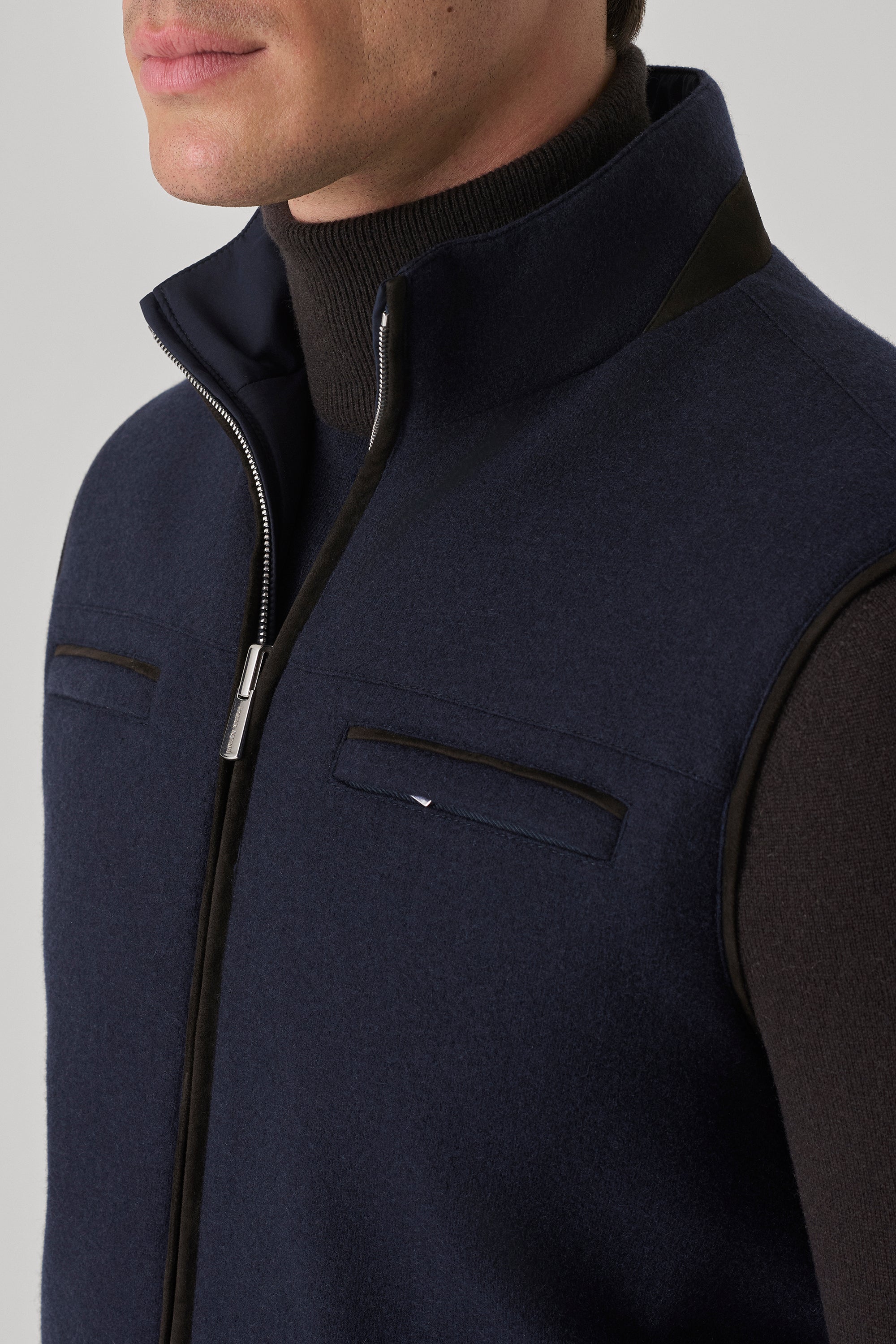 Gilet Tom Réversible en ultimum cachemire felt et silk nylon ultra-light