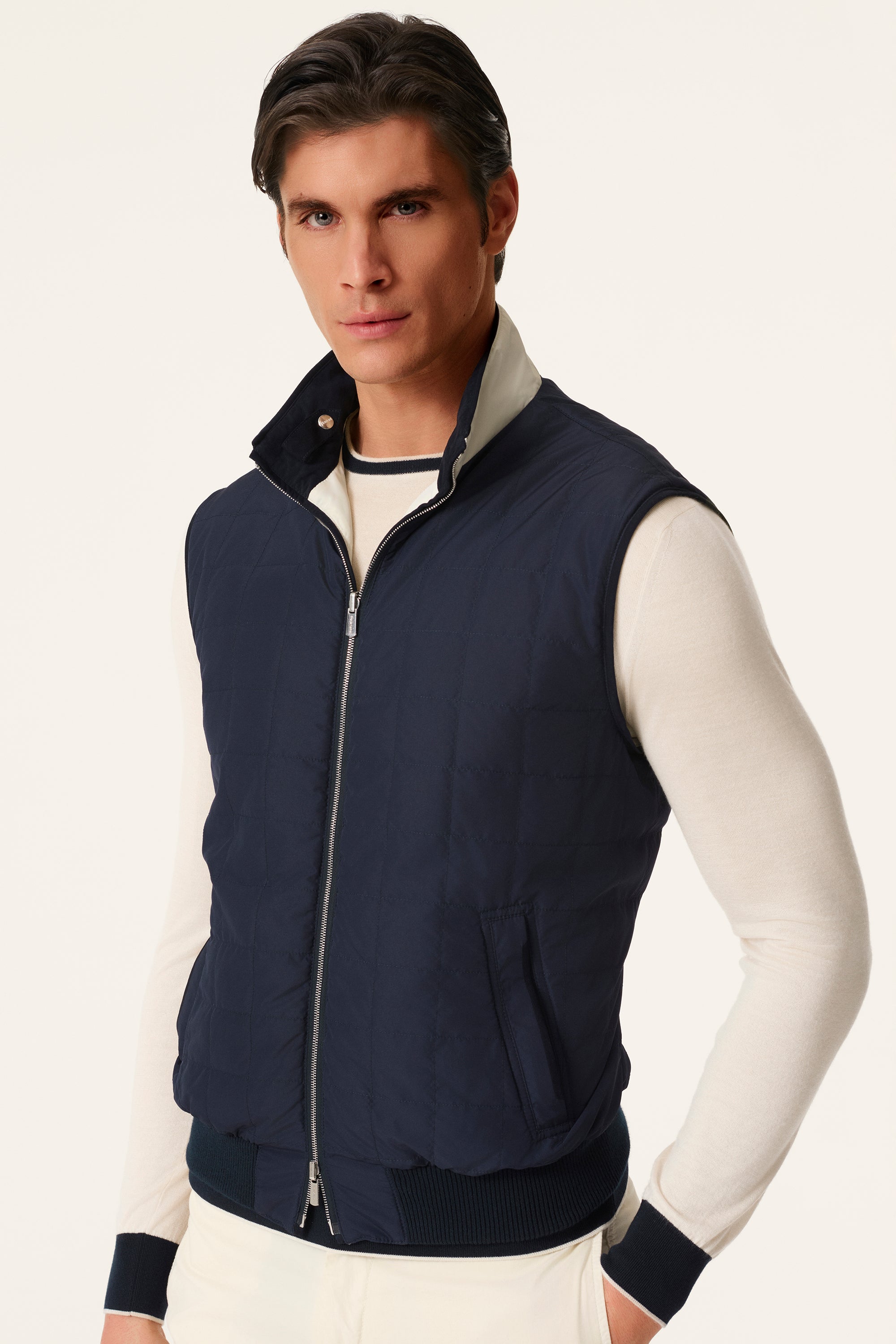 Reversible ultra-light silk nylon vest TOM