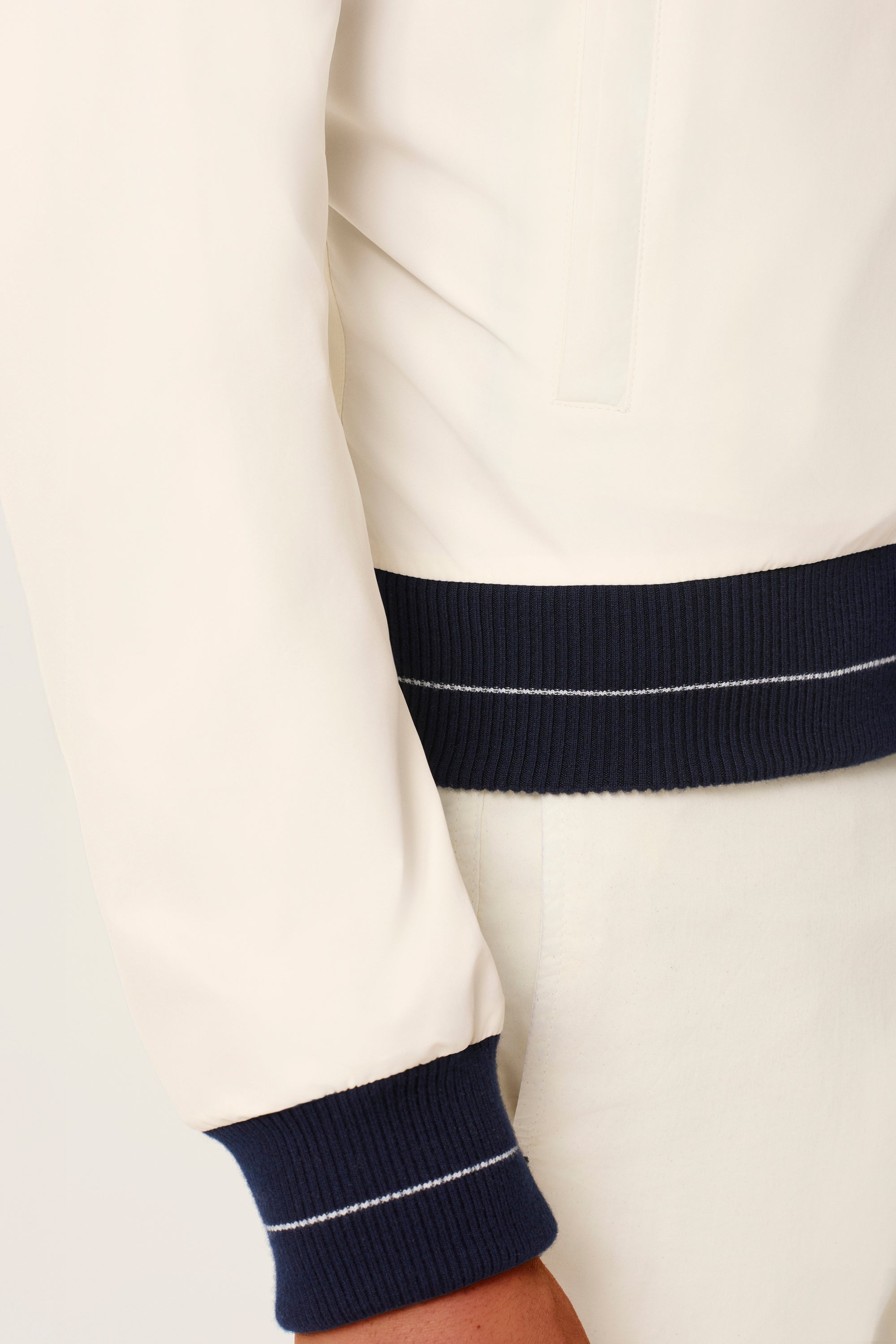 Blouson en silk nylon ultra-light et suède réversible CONFORT