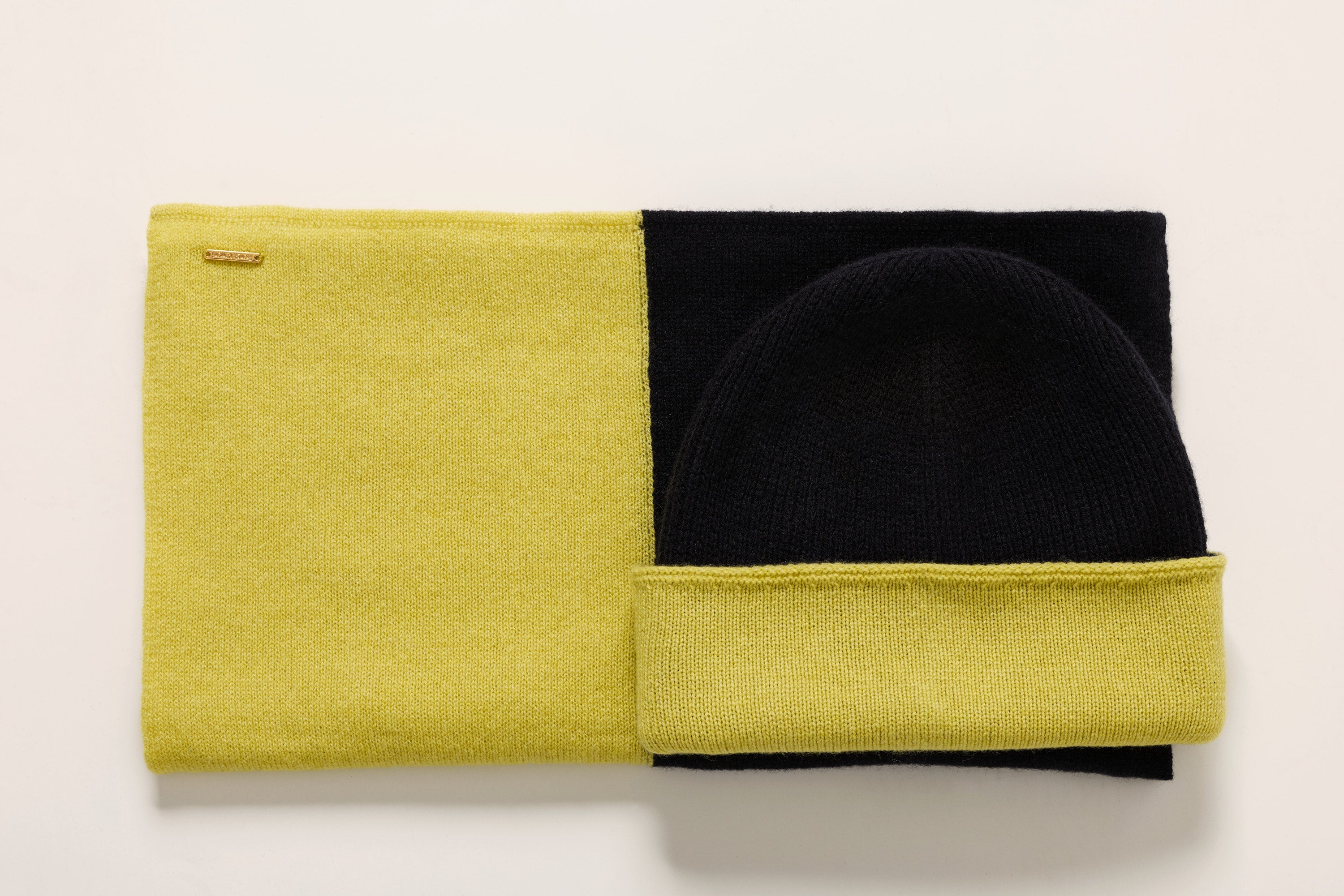 Bonnet bicolore en cachemire BOY
