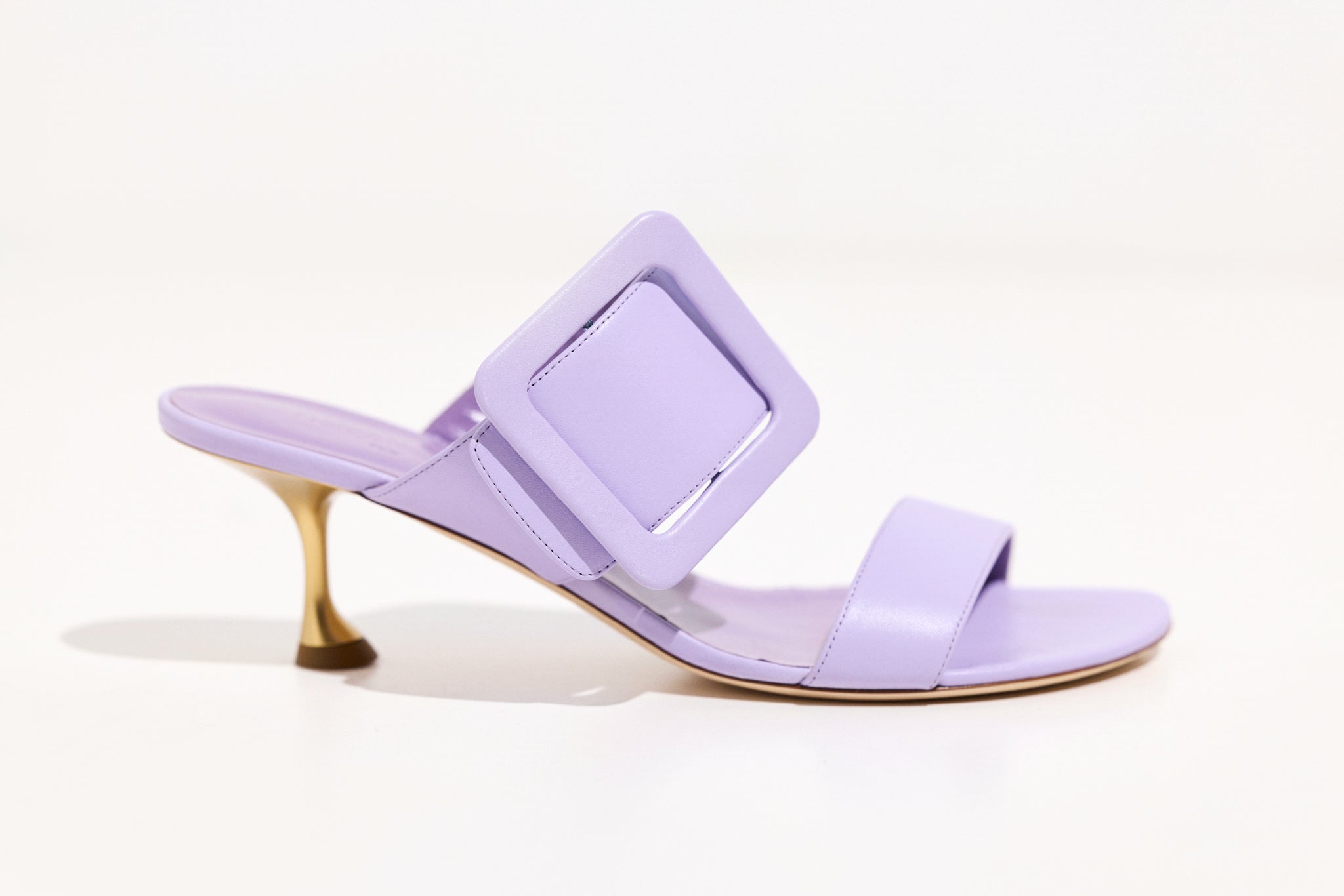 Sandale à boucle en cuir nappa