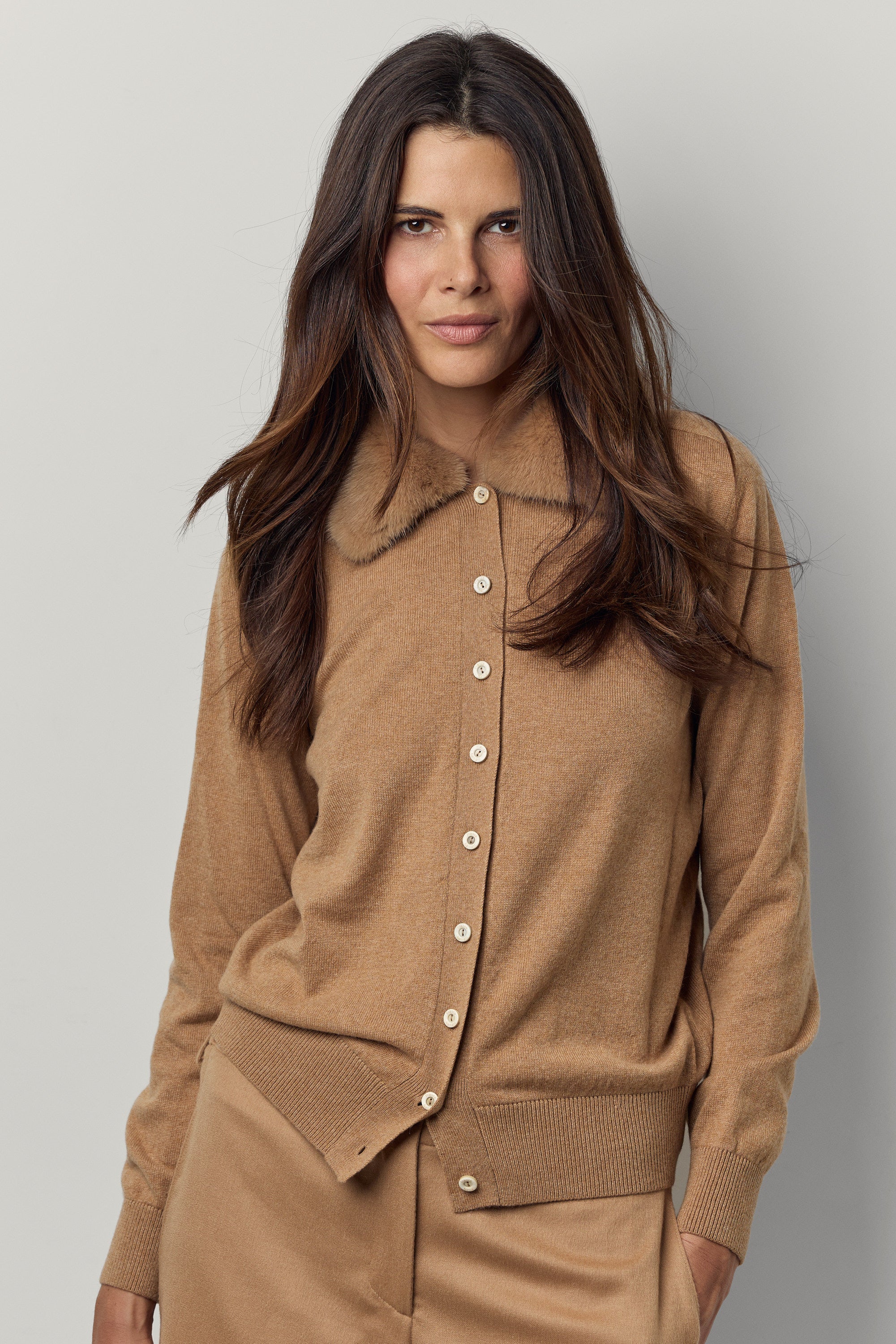 Mink collar cardigan
