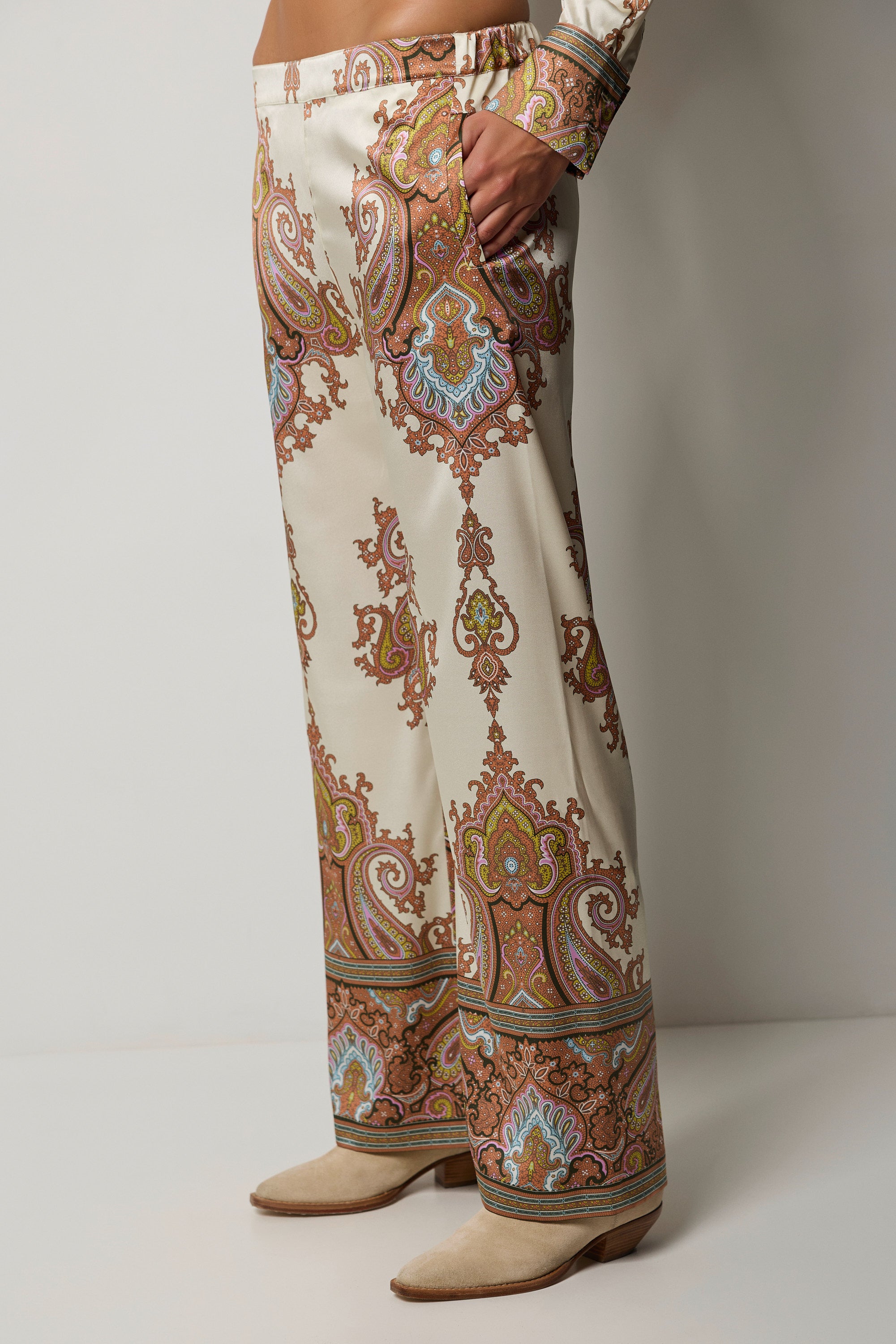 Pantalon en soie STAMPATA