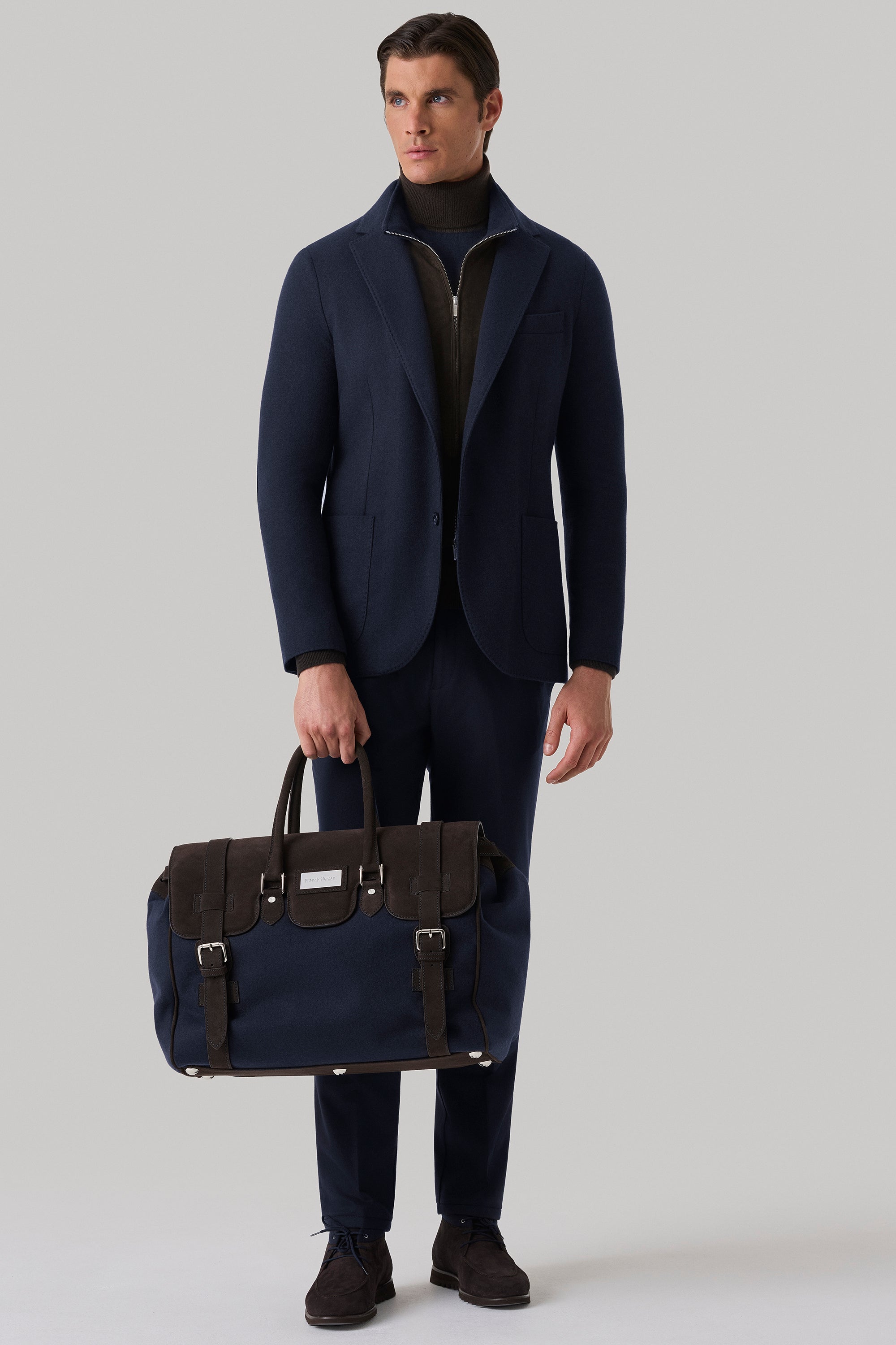 Jacket in ultimum cashmere® felt and suede bib front