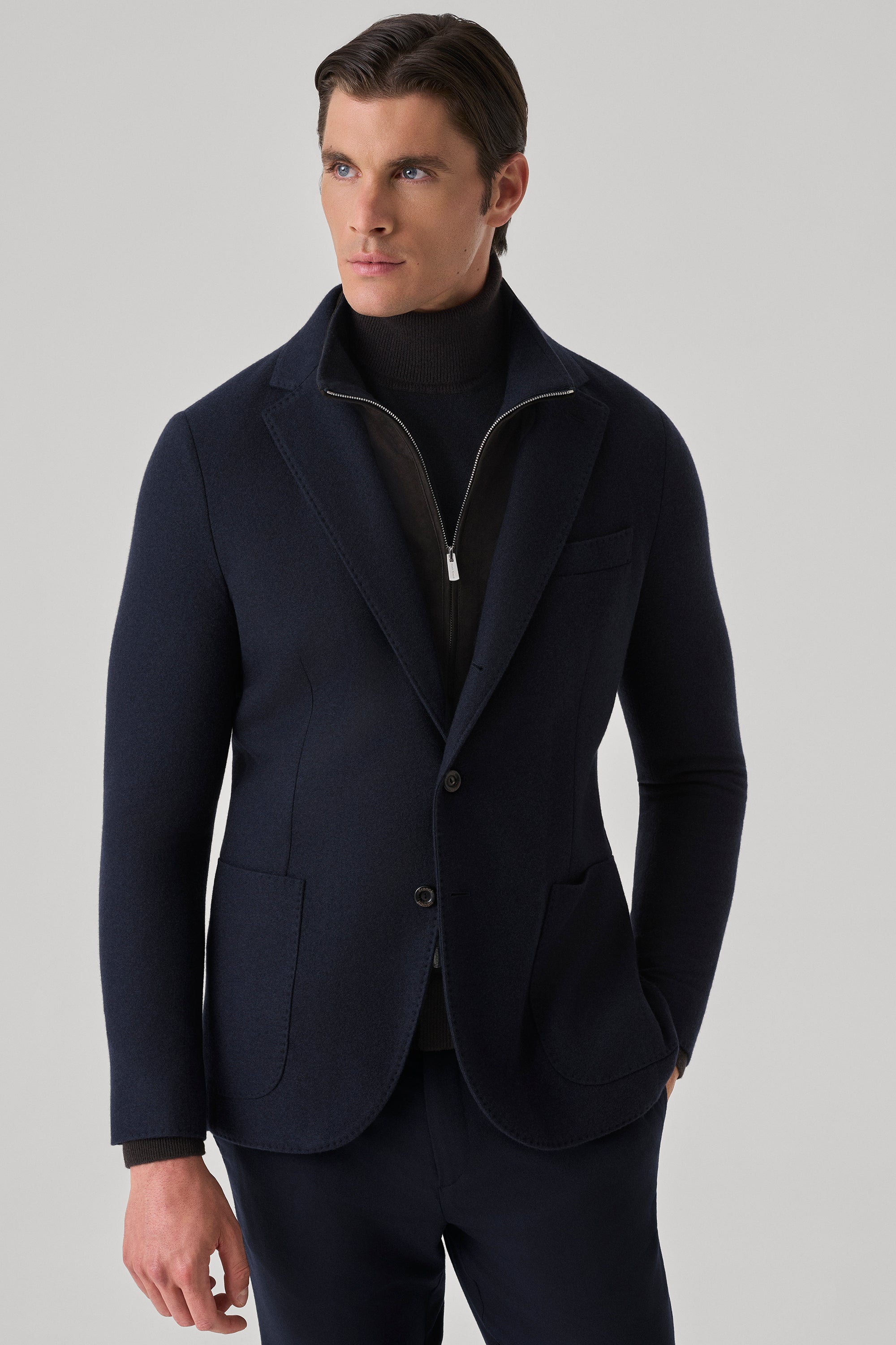 Jacket in ultimum cashmere® felt and suede bib front