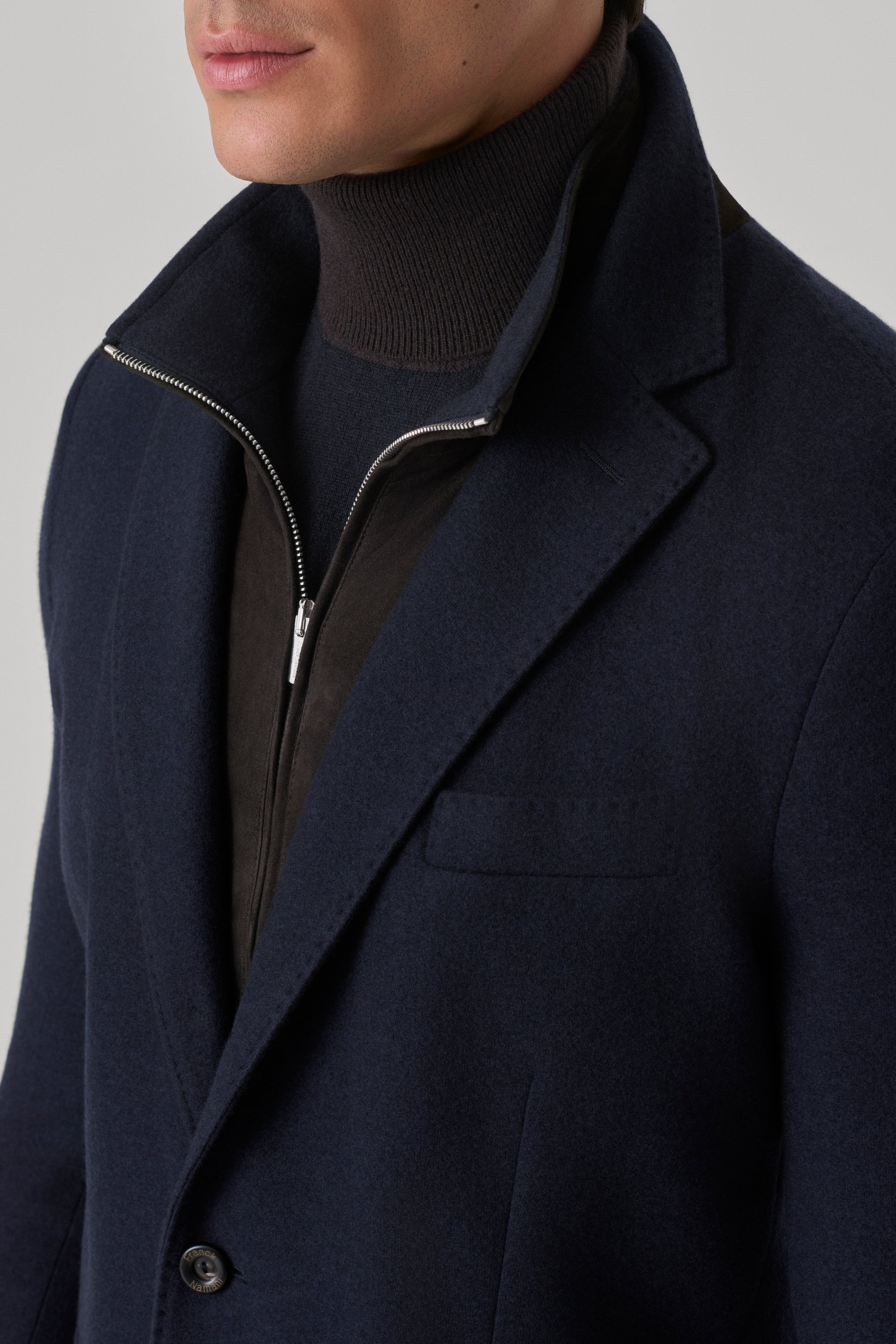 Jacket in ultimum cashmere® felt and suede bib front