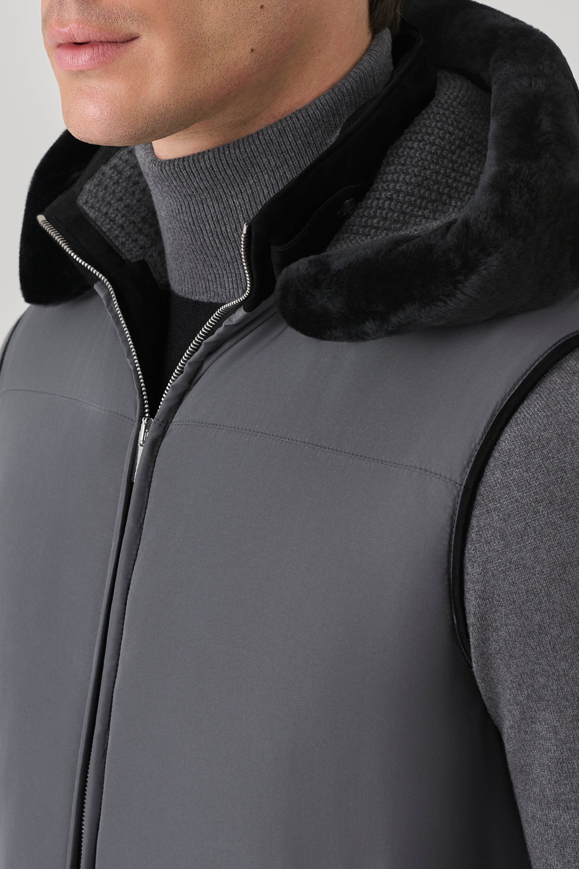 Gilet Elvis en silk nylon ultra-light et vison