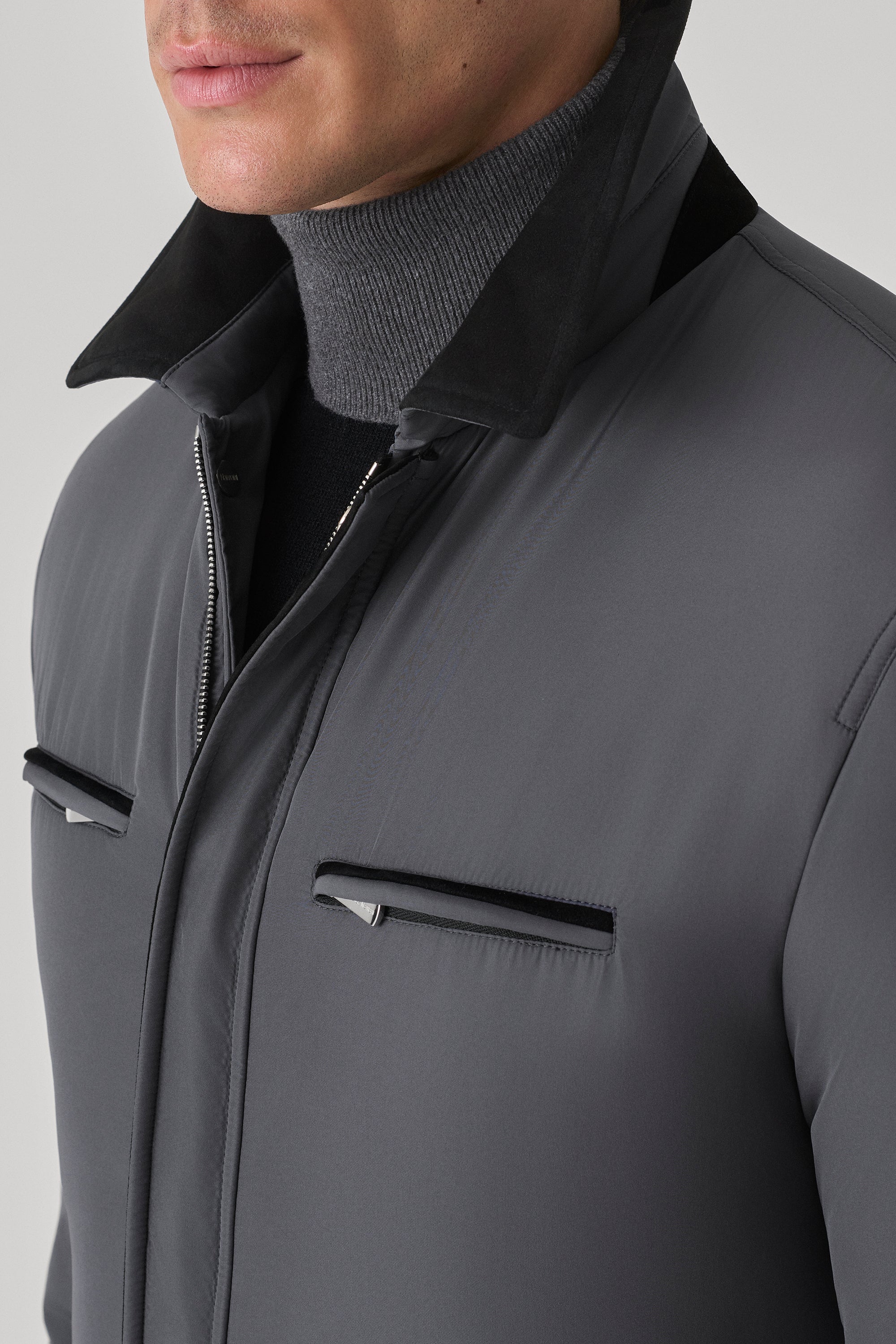 Parka Bond en silk nylon ultra-light et suède