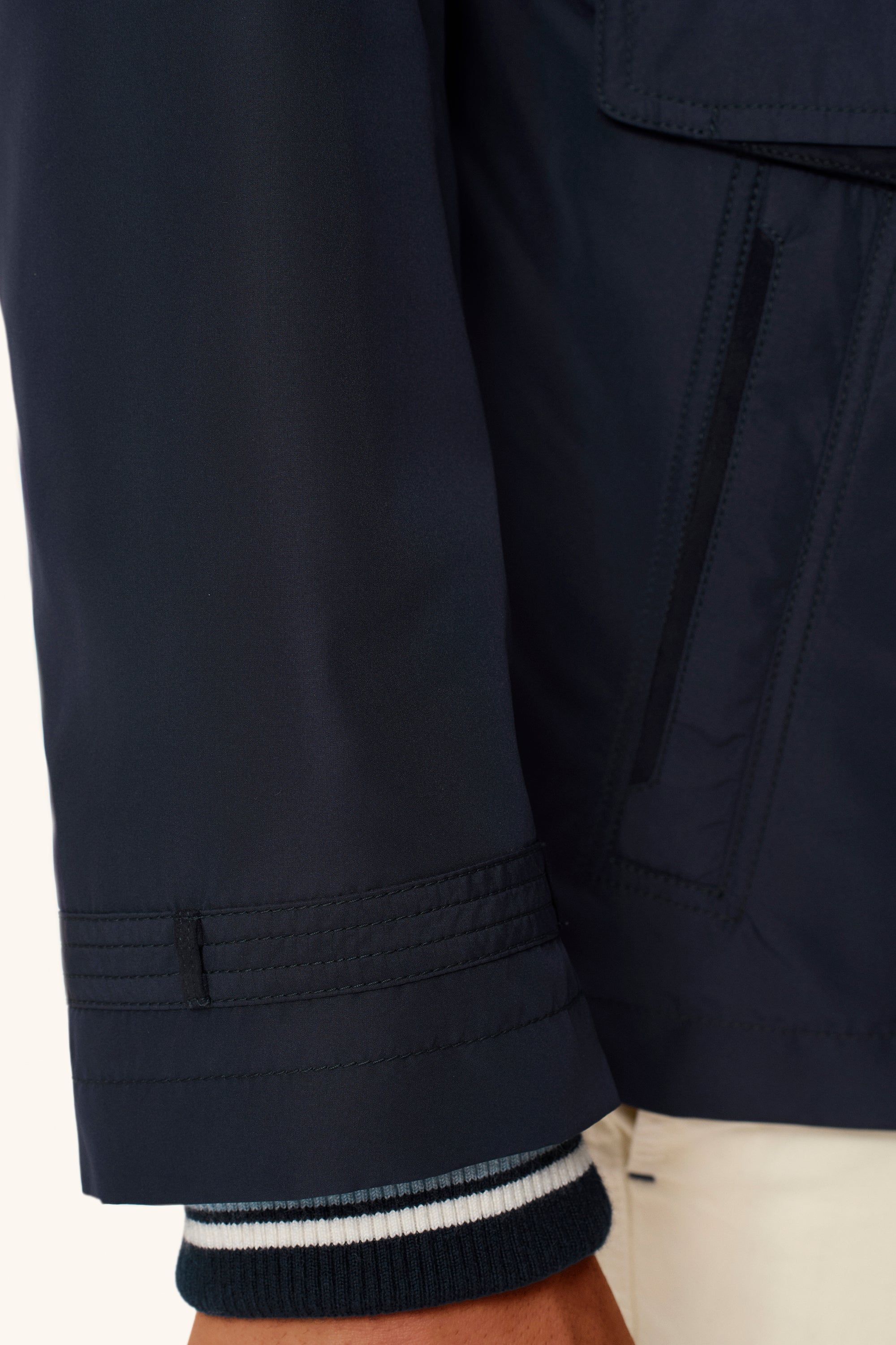 AUSTIN RACING Ultra-light silk nylon parka
