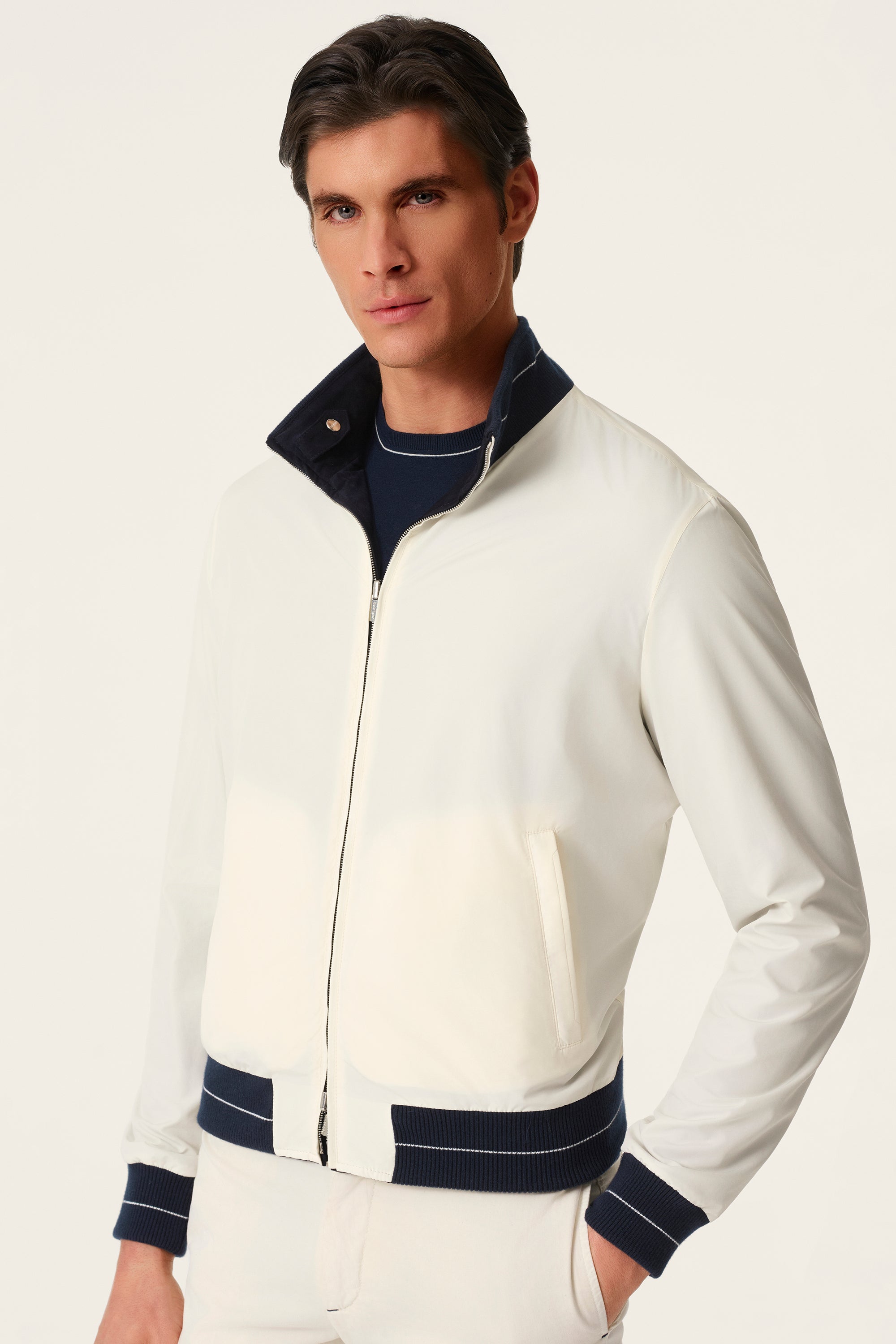 Blouson en silk nylon ultra-light et suède réversible CONFORT