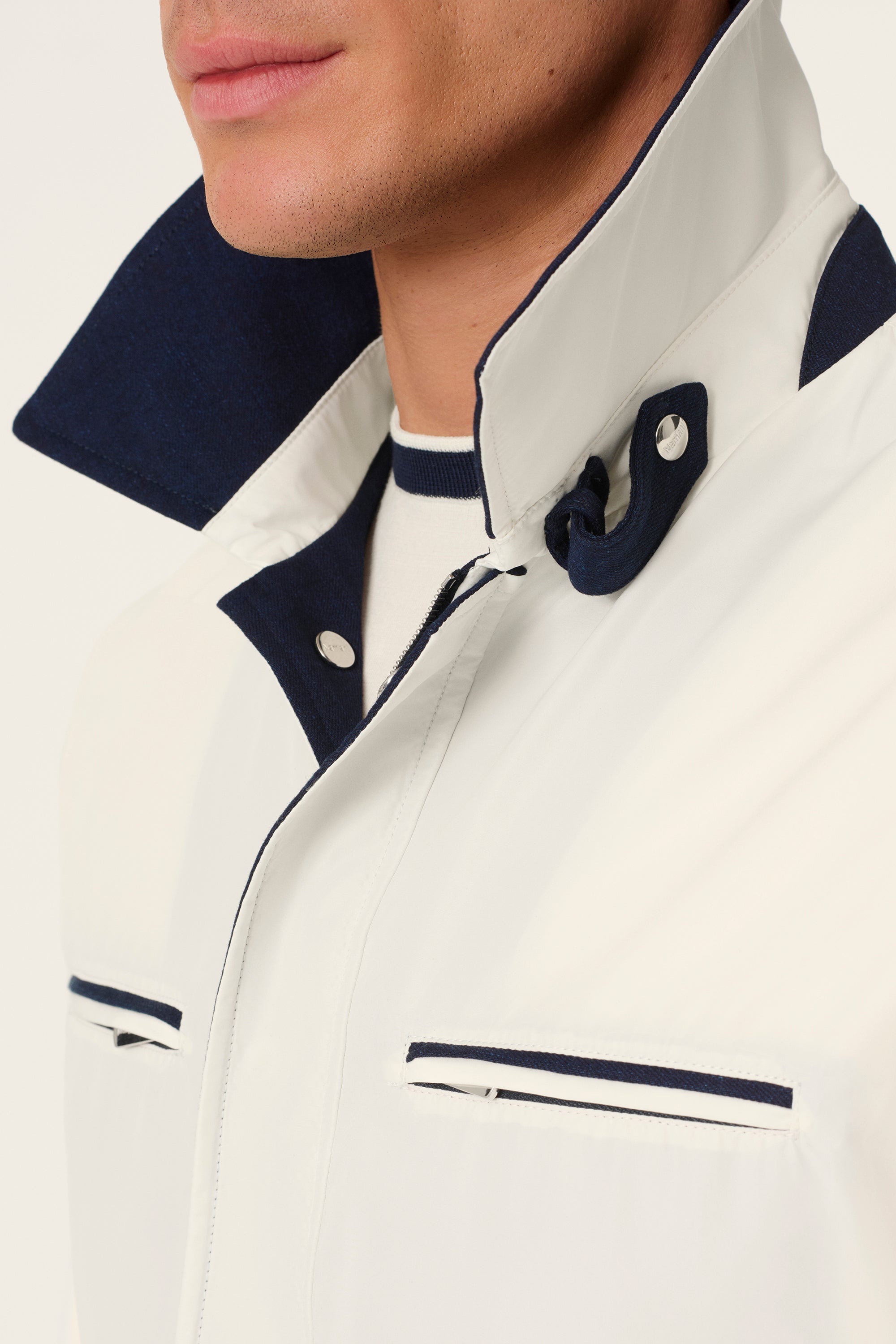BOND Parka in ultra-light silk nylon with denim details