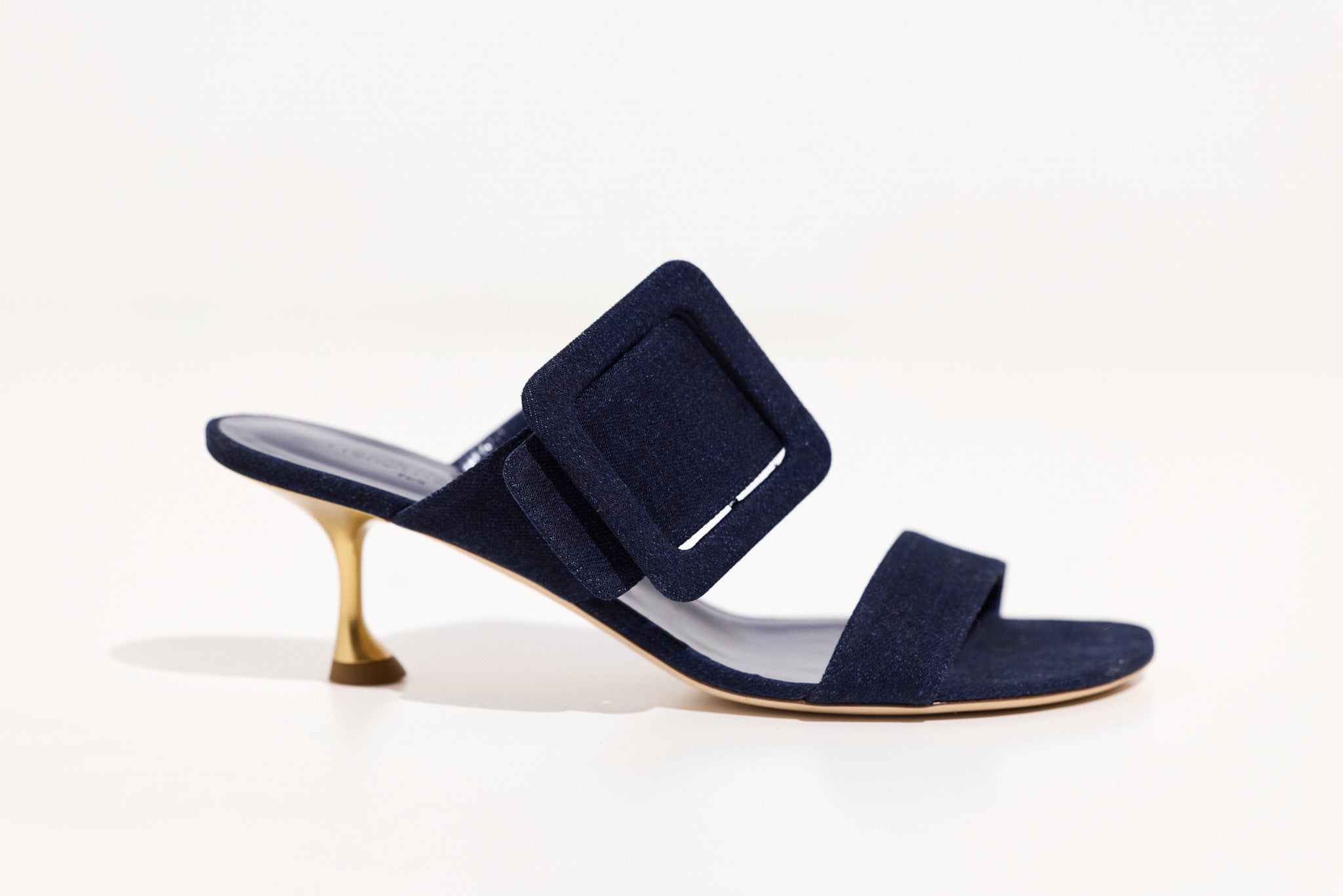 Sandales à boucle en jean